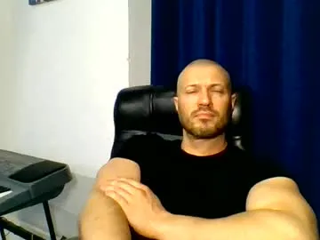 titan_heart live cam