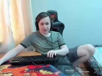 Titanglow live cam preview