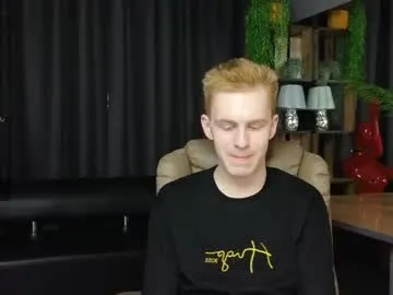 tommy_crash live cam