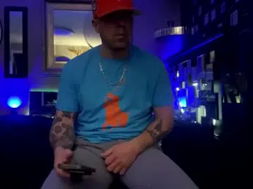 tommy_knuckles live cam