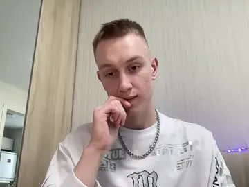 travis_gracile live cam