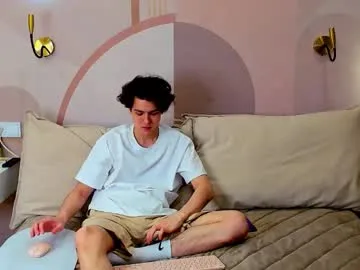 travisrivas live cam