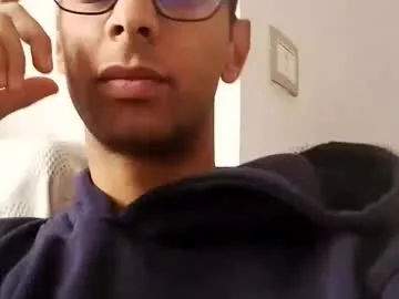 tunisiensexyguy live cam