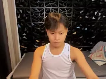 twink_mistingtrevor live cam