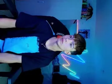 twink_sebas_ live cam