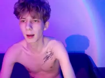 Twishadow live cam preview