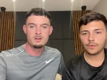 Two_lads live cam preview
