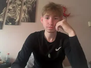 tyler_fox0 live cam