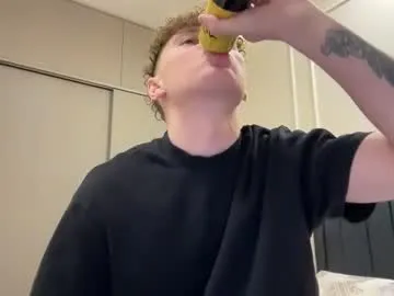 tyler_garrner live cam