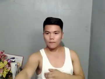 Urhardfucker28xxx male cam profile image
