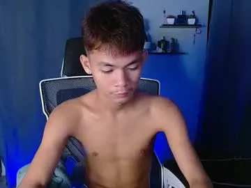 urhotpinoy_izaac live cam