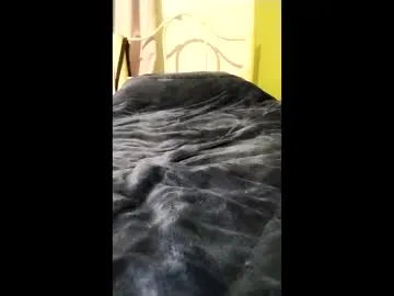 v1rginsweetboy live cam preview