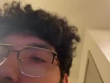 Verse_latino profile pic