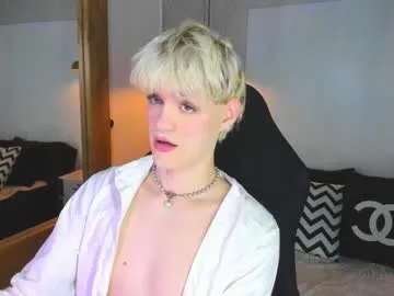 Vladhellsing4 live cam preview