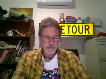 Whiteboomer live cam preview