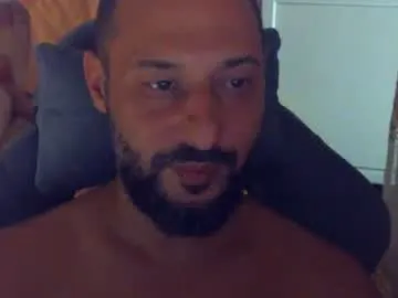 Wildcrazypussy live cam preview