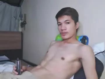 Yanxi_cums male cam profile image
