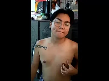 yourfemboitinydick live cam