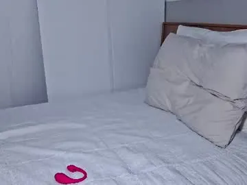 Zen__k live cam preview